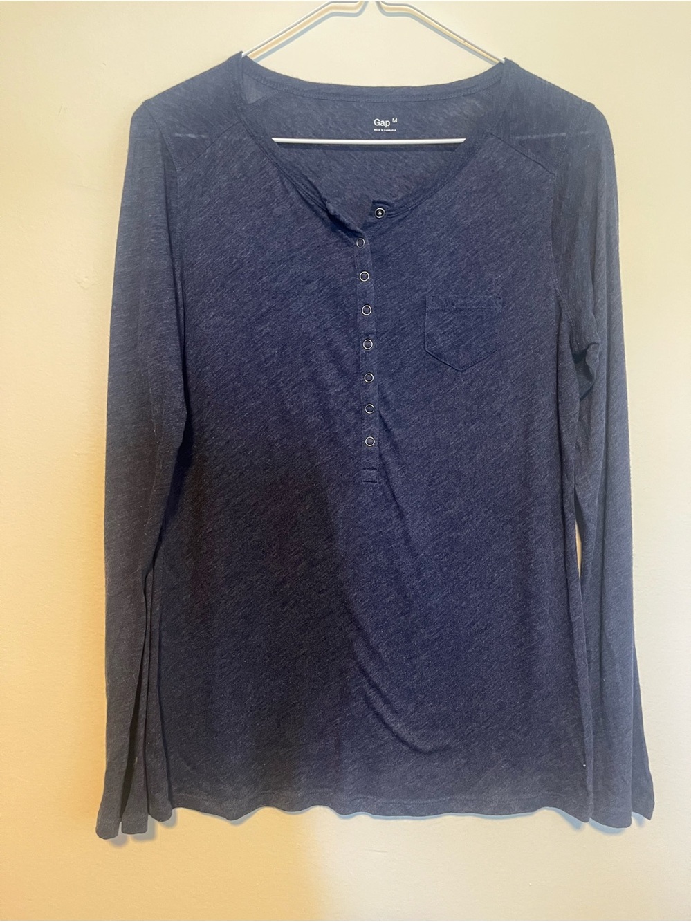 Gap blue Long-Sleeve Henley Top